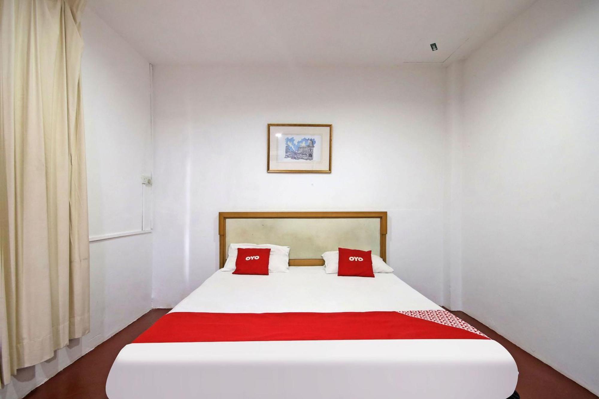 Oyo 89562 Hotel Shalimar Kuala Lumpur Bagian luar foto